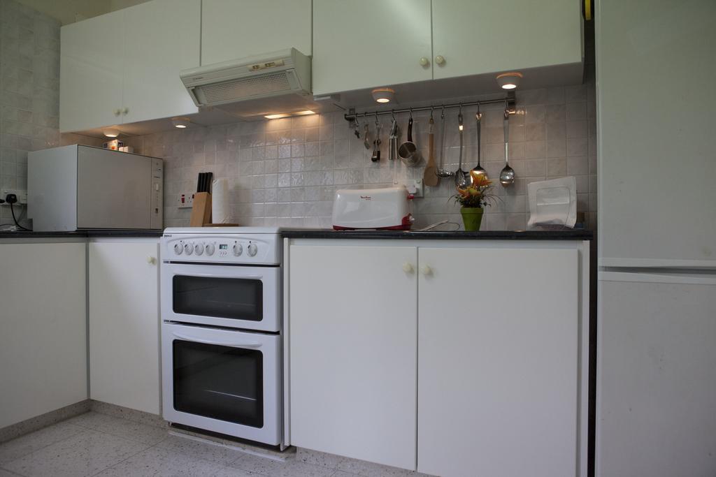 The Marilouize Apartment Peja Pokój zdjęcie