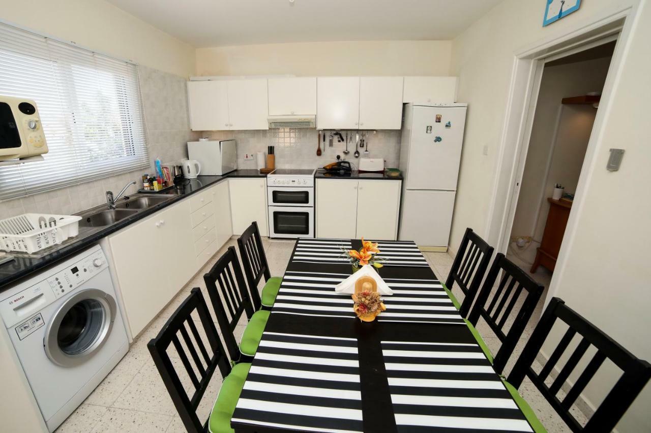 The Marilouize Apartment Peja Zewnętrze zdjęcie